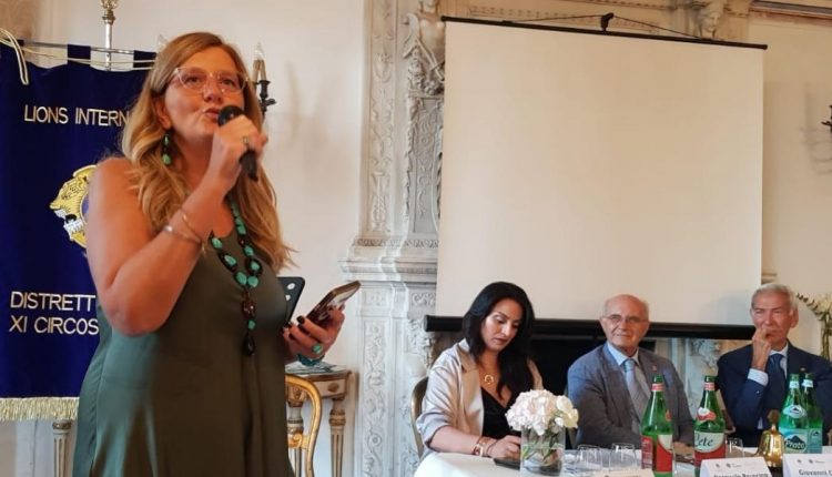 Lions Club Napoli Host, Rossella Fasulo riconfermata all’unanimità  alla presidenza del Club più antico del Distretto 