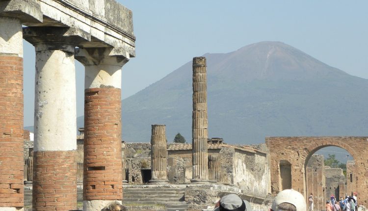 Ercolano scende in campo a sostegno della candidatura di Pompei Capitale Italiana della Cultura 2027, ia libera al protocollo d’intesa tra i due comuni. Buonajuto: “Un’opportunità per i nostri territori” 