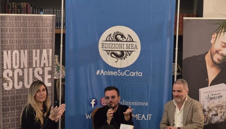 Andrea Sannino presenta “Prima di Abbracciame”: incontro alla Mondadori Bookstore di Galleria Umberto I a Napoli