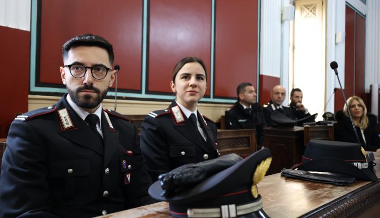 Ercolano, Comune consegna encomi a carabinieri eroi. Il sindaco Buonajuto: “Esempio di umanità, passione e generosità. Anche questo è il modello Ercolano”